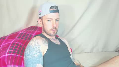 Snapshot of skylarrgrey chatting on 04/28/26, 10:20 SkylarGrey online show from 04/28/26, 10:20