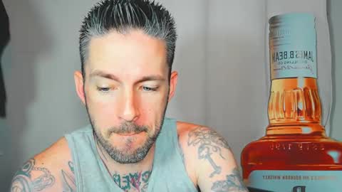 Snapshot of skylarrgrey chatting on 05/11/26, 08:42 SkylarGrey online show from 05/11/26, 08:42