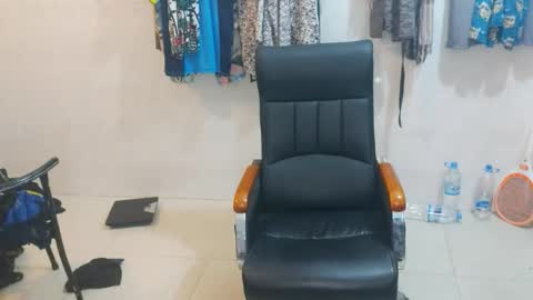 Snapshot of skylartgilf205565 chatting on 09/17/25, 01:02 skylartgilf205565 online show from 09/17/25, 01:02