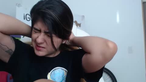 Skyler online show from 01/06/25, 03:40