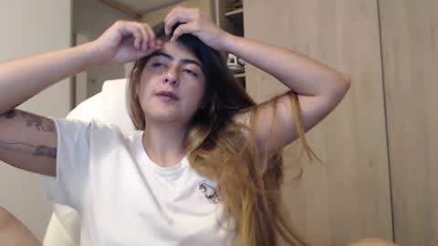 Skyler online show from 01/17/25, 03:34