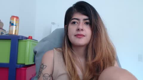 Skyler online show from 02/19/25, 05:16