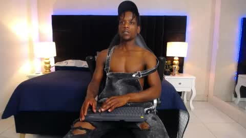 SKYLERBIGXXX online show from 05/31/26, 04:09