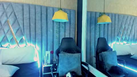 skylerbloom online show from 03/02/26, 05:08