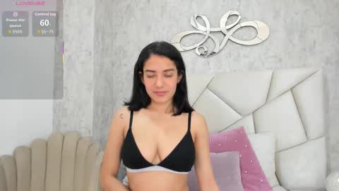 Skyler online show from 01/13/26, 08:03