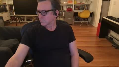 Skyline3371 online show from 02/08/25, 07:15