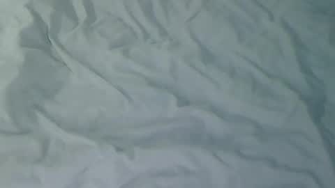 Snapshot of skylrblue chatting on 10/25/25, 06:57 Skylrblue online show from 10/25/25, 06:57