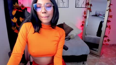 Snapshot of skyssoul chatting on 10/31/25, 09:16 cielo online show from 10/31/25, 09:16