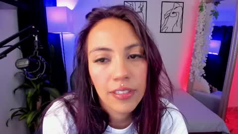 Snapshot of skyssoul chatting on 07/10/26, 01:43 cielo online show from 07/10/26, 01:43