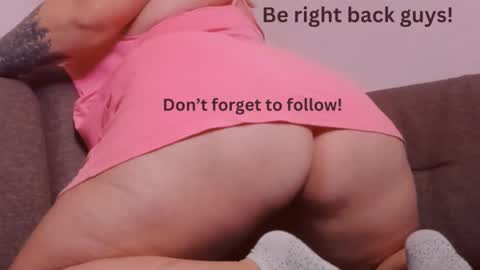 Snapshot of skysupernova chatting on 11/14/25, 04:17 Sky online show from 11/14/25, 04:17