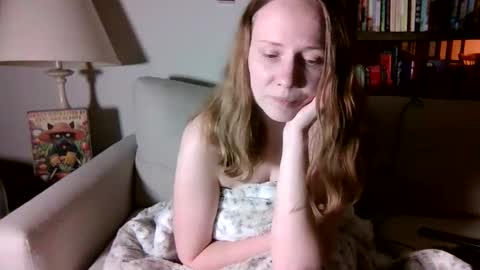 Snapshot of skywinters chatting on 03/11/26, 03:01 Sky Winters online show from 03/11/26, 03:01