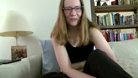 Snapshot of skywinters chatting on 03/28/26, 07:24 Sky Winters online show from 03/28/26, 07:24