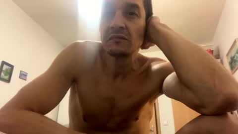 Snapshot of slabyhrac chatting on 09/22/25, 03:52 slabyhrac online show from 09/22/25, 03:52