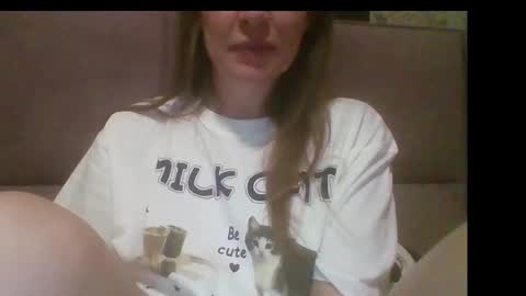 Sladkiegubki online show from 10/22/25, 09:58