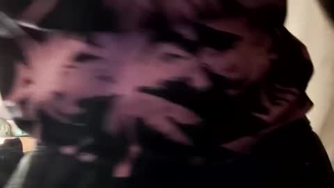 Snapshot of slangincock69 chatting on 12/29/24, 08:22 SexyMFSlangincock69FYPM online show from 12/29/24, 08:22