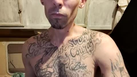 Snapshot of slangincock69 chatting on 02/08/25, 07:15 SexyMFSlangincock69FYPM online show from 02/08/25, 07:15