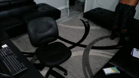 nasty twitter KASHCARTERATL online show from 04/15/26, 05:42