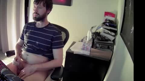 Snapshot of slave2pussy chatting on 12/22/24, 05:45 slave2pussy online show from 12/22/24, 05:45