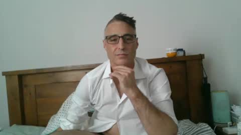Snapshot of slave4live chatting on 02/28/26, 02:01 slave4live online show from 02/28/26, 02:01