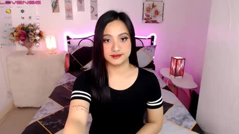 Snapshot of slave_amanda69 chatting on 02/19/25, 01:08 Queen Cyrine online show from 02/19/25, 01:08