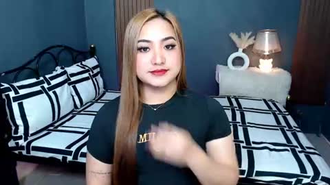 Snapshot of slave_amanda69 chatting on 07/10/26, 01:54 Queen Cyrine online show from 07/10/26, 01:54