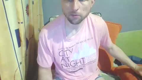 Snapshot of slaveboy32bi chatting on 04/06/26, 08:43 slave boy perwers bdsmFEMDOM online show from 04/06/26, 08:43