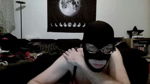 Snapshot of slaveforgodess chatting on 11/28/25, 01:08 slaveforgodess online show from 11/28/25, 01:08