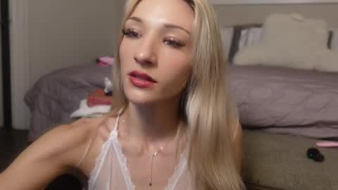 Snapshot of slavicprincesss chatting on 04/13/26, 12:05 slavicprincesss online show from 04/13/26, 12:05