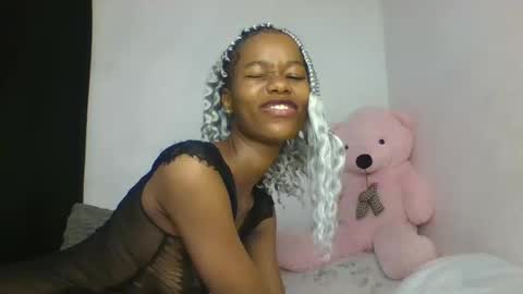 Snapshot of slaybby chatting on 02/13/26, 11:39 Slaybby online show from 02/13/26, 11:39