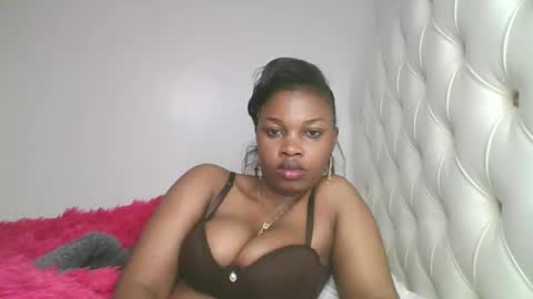 Rose online show from 10/22/25, 09:47