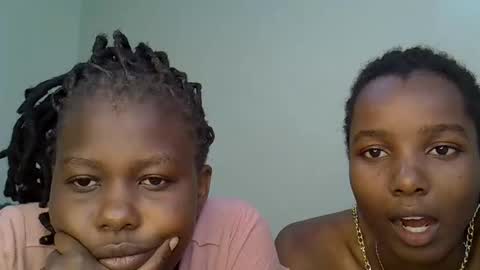 sleciah online show from 01/13/26, 09:03