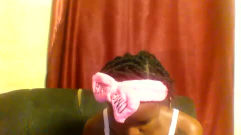 Snapshot of sleek_ass chatting on 03/01/25, 02:55 sleek_ass online show from 03/01/25, 02:55