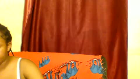 Snapshot of sleek_ass chatting on 03/01/25, 09:04 sleek_ass online show from 03/01/25, 09:04