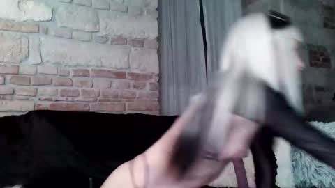 Snapshot of sleeperly chatting on 02/06/26, 01:32 sleeperly online show from 02/06/26, 01:32