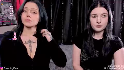 Snapshot of sleepingduo chatting on 01/13/26, 04:34 Hi We are Iva and Angela Nice to meet u 3 online show from 01/13/26, 04:34