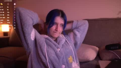 Snapshot of sleepingsonya chatting on 09/14/25, 08:19 Sonya online show from 09/14/25, 08:19