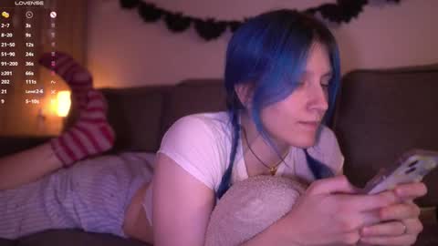 Snapshot of sleepingsonya chatting on 10/16/25, 07:37 Sonya online show from 10/16/25, 07:37