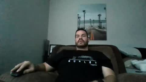Snapshot of sleeplikeevil88 chatting on 02/01/25, 04:00 sleeplikeevil88 online show from 02/01/25, 04:00