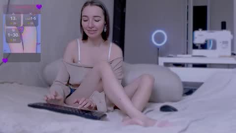 Snapshot of sleepy_ash_ chatting on 10/03/25, 11:18 sleepy_ash_ online show from 10/03/25, 11:18