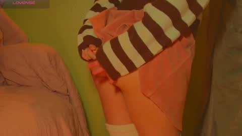 Snapshot of sleepylibertine chatting on 11/25/25, 09:48 SleepyLibertine online show from 11/25/25, 09:48