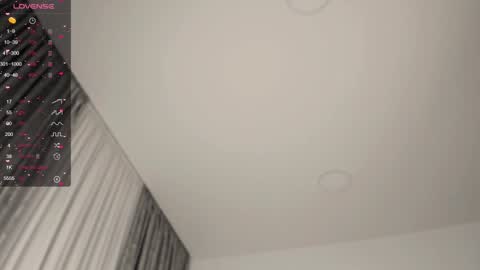 Snapshot of sleepyrue chatting on 12/28/24, 02:32 Rue or Sandra online show from 12/28/24, 02:32