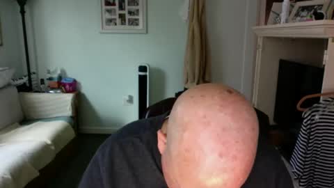 Snapshot of slick50000 chatting on 12/04/25, 08:06 slick50000 online show from 12/04/25, 08:06