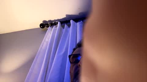 Snapshot of slickdog1969 chatting on 09/26/25, 11:36 Slickdog online show from 09/26/25, 11:36