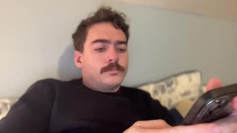 Snapshot of slickmass chatting on 01/29/25, 03:47 SlickMass online show from 01/29/25, 03:47