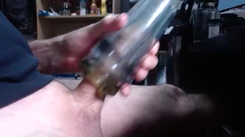 sliderguy699 online show from 12/17/25, 01:22