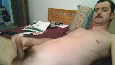 Snapshot of slim38 chatting on 01/01/25, 01:27 Alin online show from 01/01/25, 01:27