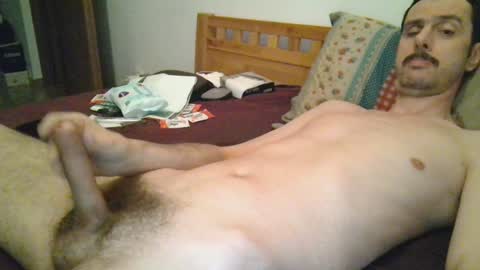 Snapshot of slim38 chatting on 01/04/25, 06:30 Alin online show from 01/04/25, 06:30