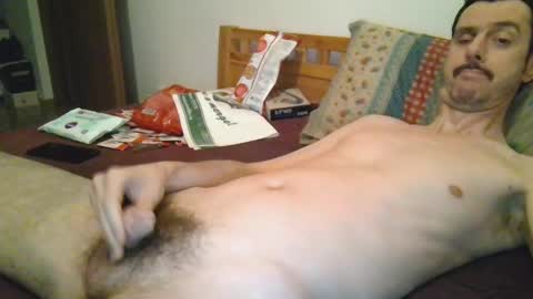 Snapshot of slim38 chatting on 02/09/25, 05:40 Alin online show from 02/09/25, 05:40