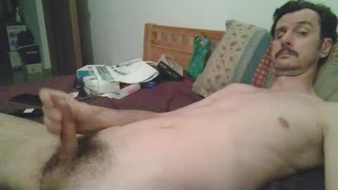 Snapshot of slim38 chatting on 09/19/25, 07:25 Alin online show from 09/19/25, 07:25