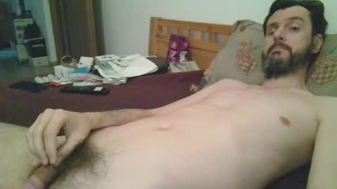 Snapshot of slim38 chatting on 04/29/26, 03:43 Alin online show from 04/29/26, 03:43